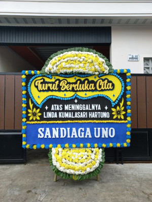 Papan Bunga Duka di Sidomoyo